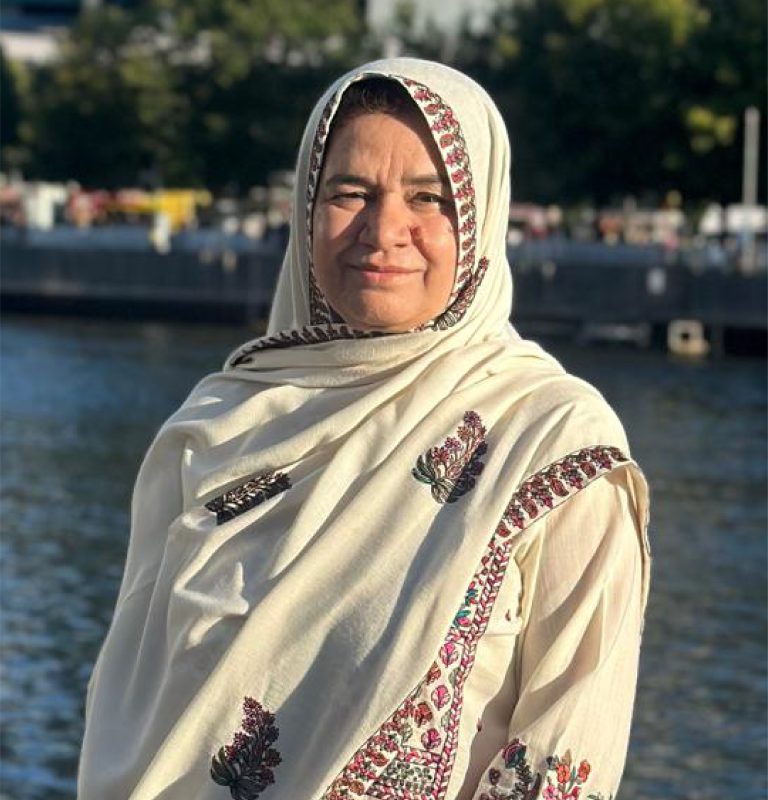 Falak Naz Khalid